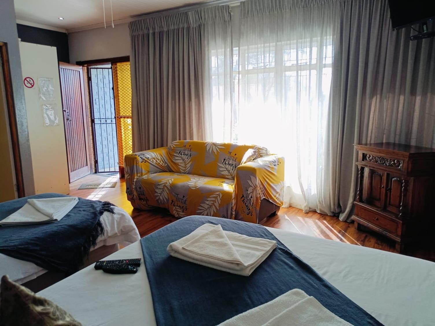 21 On Coetzee Guest House Bloemfontein Buitenkant foto